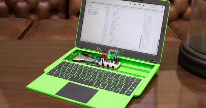 Raspberry Pi laptop teaches code with modular innards